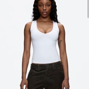 Tank Air White Peek Tank